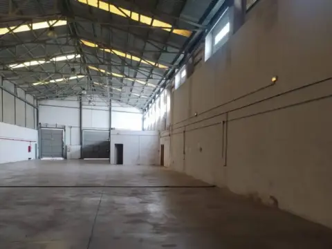Nave industrial en El Carme