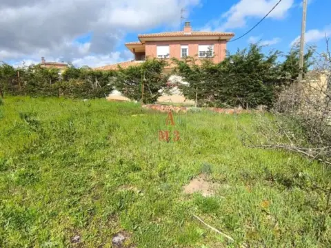 Casa rústica en Valverde de la Virgen