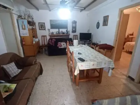 Casa rústica en Sanlúcar la Mayor