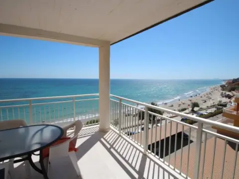 Piso en Dehesa de Campoamor-Aguamarina