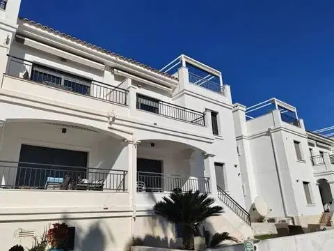 Ático en calle Paso de Calais