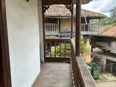 Casa rústica en Castrillón