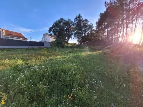 Terreno en A Barxa (Barbadás)