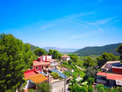 Chalet en Llaurí