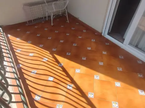 Piso en calle Doctor Laureano Casquero, 17