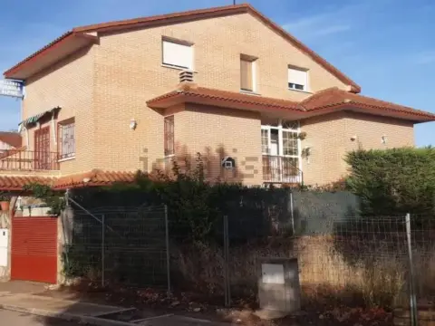 Casa adosada en Uceda