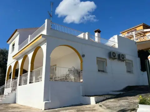 Casa en Cortijo de Maza-Finca Monsálvez-El Olivar