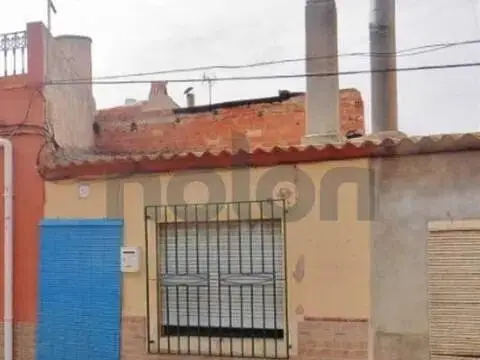Casa adosada en Lorquí