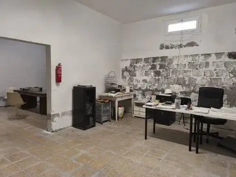 Local comercial en Plaza de la Libertad