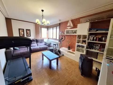 Piso en Lakua Bizkarra