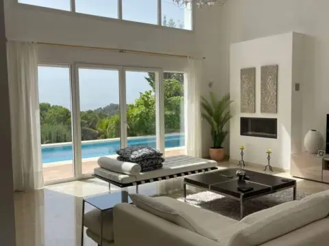 Chalet en Altos de Estepona