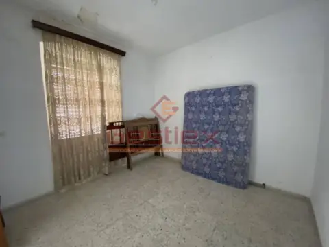 Chalet en Almendralejo