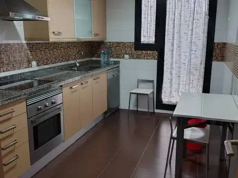 Piso en Zona Nord-Oest