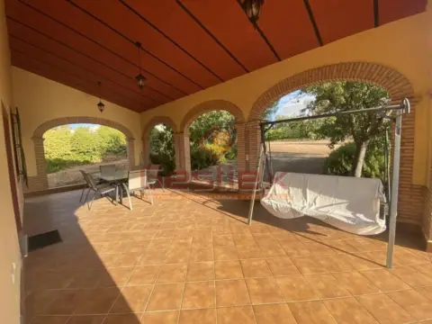 Chalet en Almendralejo