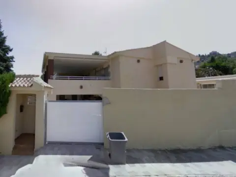 Chalet en calle calle del Rio Jalon, nº 375