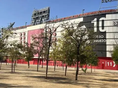 Local comercial en calle de José Luis de Casso