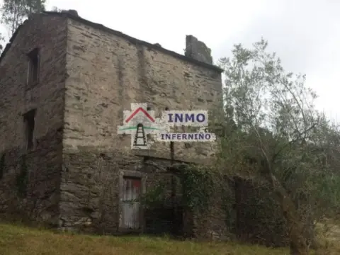 Casa adosada en As Somozas