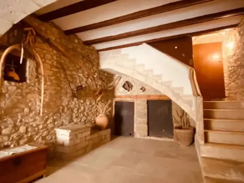 Chalet en La Mata de Morella