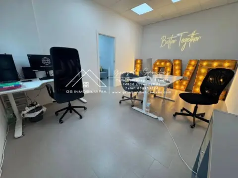 Local comercial en Lucena