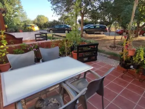 Chalet en Alagón del Río