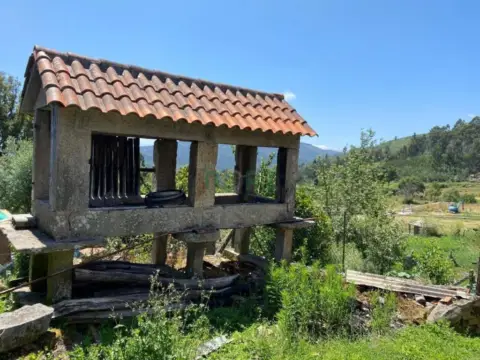 Casa rústica en A Eirexa (Melón)