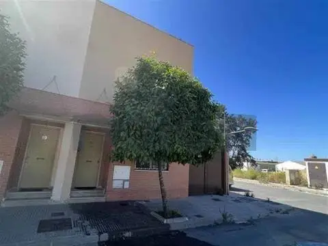 Casa adosada en Rociana del Condado