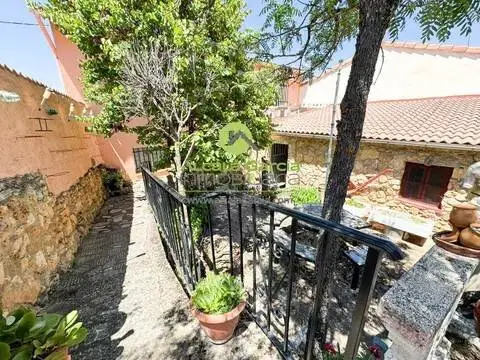 Chalet en El Burgo de Osma-Ciudad de Osma