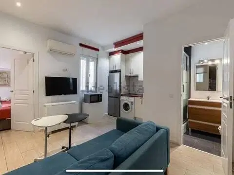 Piso en calle de Maldonado