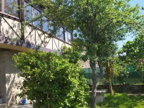 Casa rústica en Cea