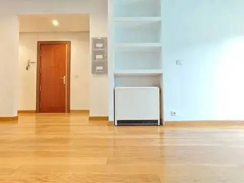 Piso en Desemparados-Judimendi-Santa Lucía