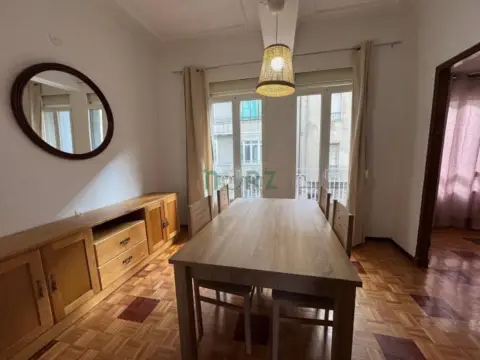 Piso en Casco Vello