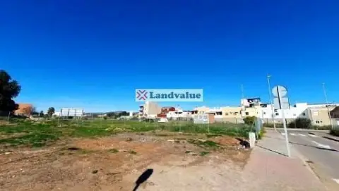 Terreno en calle del Canal