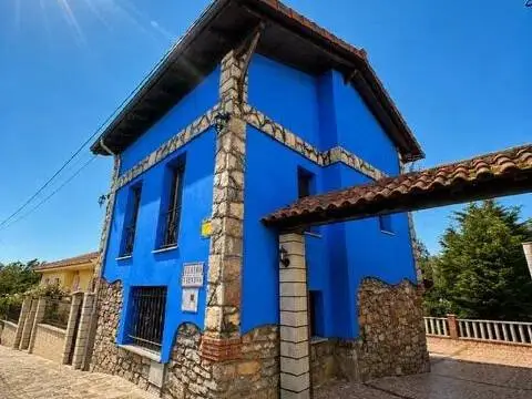 Chalet en calle Santianes, 141