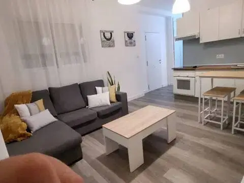 Piso en Carlinda