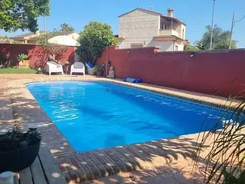 Chalet en La Pobla de Vallbona