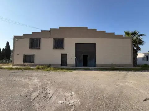 Nave industrial en Matola-La Foia-Las Bayas-La Marina