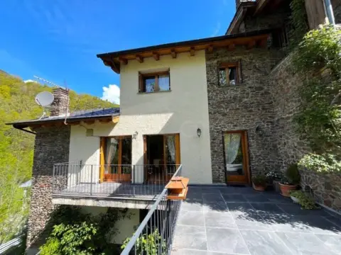 4-bedroom chalet for sale in L'Aldosa, La Massana · 8 of 60