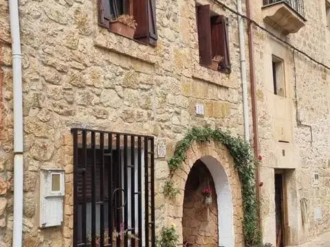 Casa rústica en Quecedo de Valdivielso