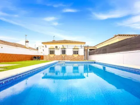 Casa en La Soledad-La Coquina-Los Gallos