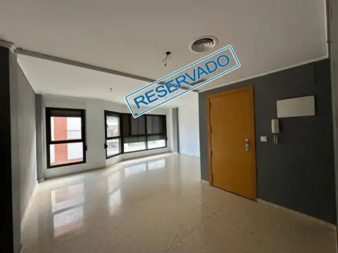 Piso en Carrer Enric Valor