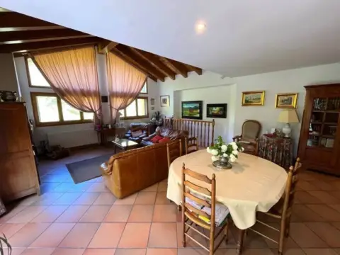 4-bedroom chalet for sale in L'Aldosa, La Massana · 6 of 60
