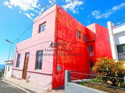 Chalet en calle Ángel Santana López