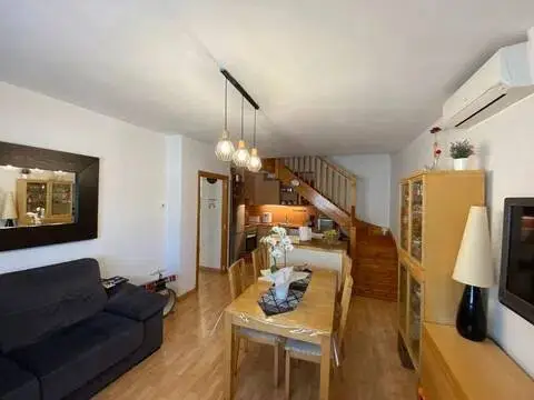 Piso en calle Sant Josep Casanoves, 52