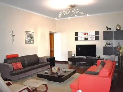 Casa en calle Doramas