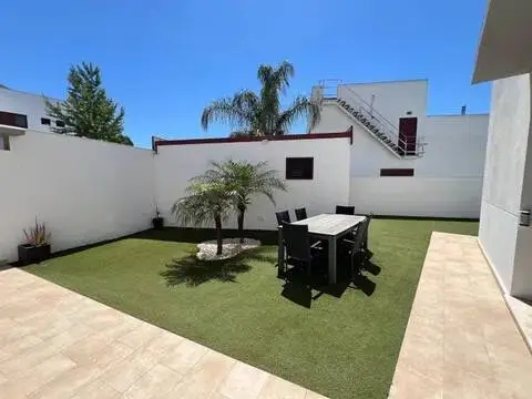 Chalet en Entrenúcleos