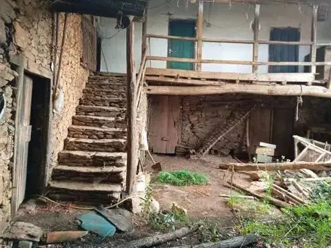 Casa rústica en calle Barredas, 1