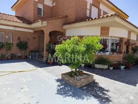 Casa en Ugena
