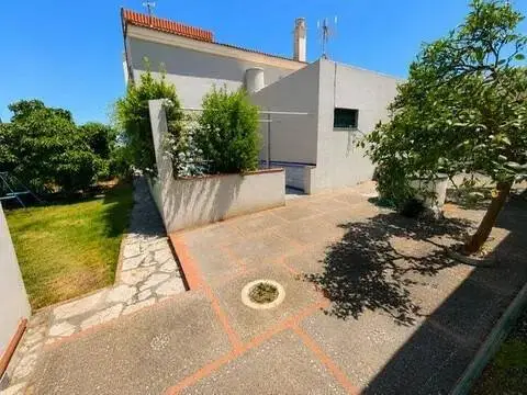 Chalet en Colonia San Miguel-Los Pinos