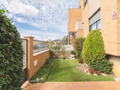 Casa adosada en Zizur Mayor - Zizur Nagusia