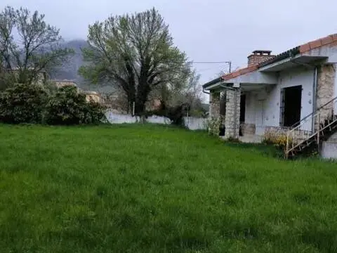 Chalet en Poza de la Sal